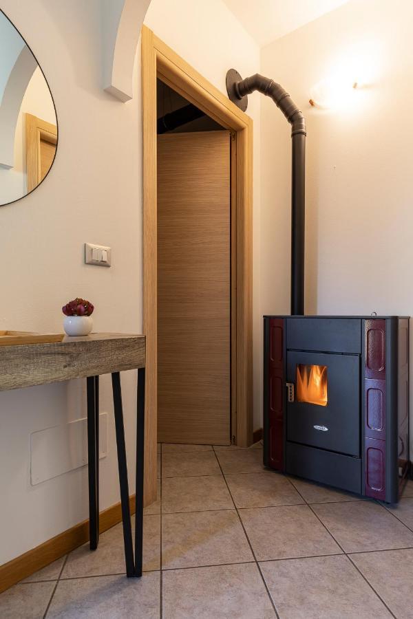 Vivi Tirano300m Dal Treno Rosso Del Bernina Apartment